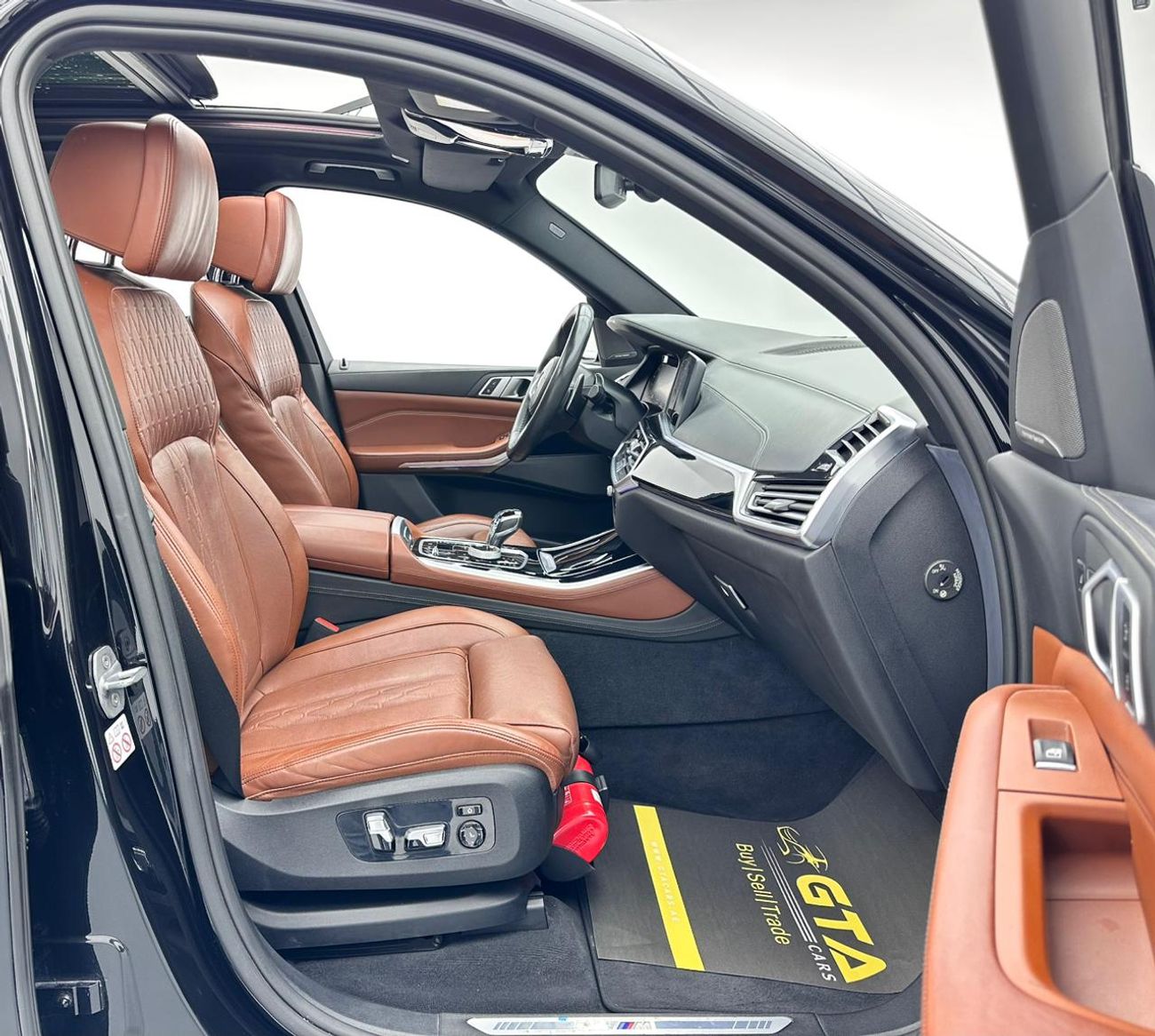 بي أم دبليو X5 2019 BMW X5 xDrive50i M-Sport, 1 Year Unlimited Km Warranty, Full Service History, GCC