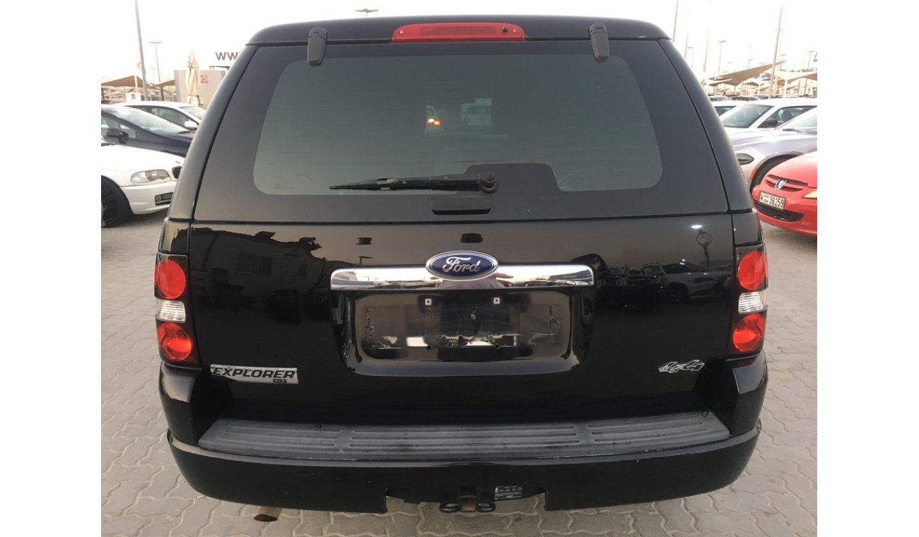 Ford Explorer GCC specs no accidents very good condition