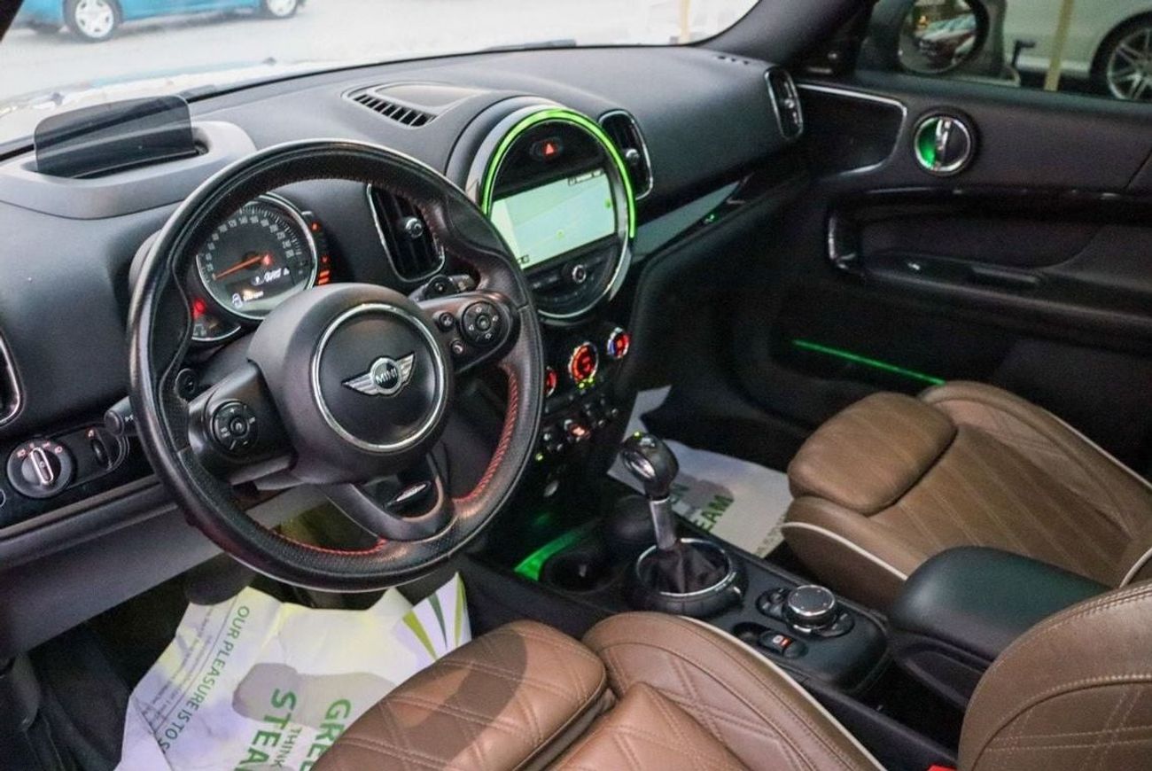 ميني كوبر إس كونتري مان Mini Copper Countryman S / 2018 / GCC / Original Paint/ First Owner