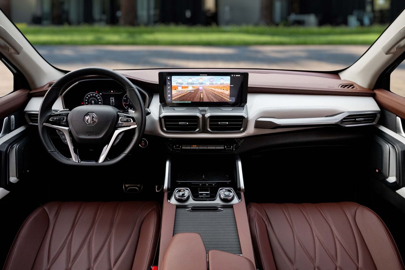 MG RX9 RX9 Rakan Luxury | 2,253 P.M | 0% Downpayment | MG WARRANTY!