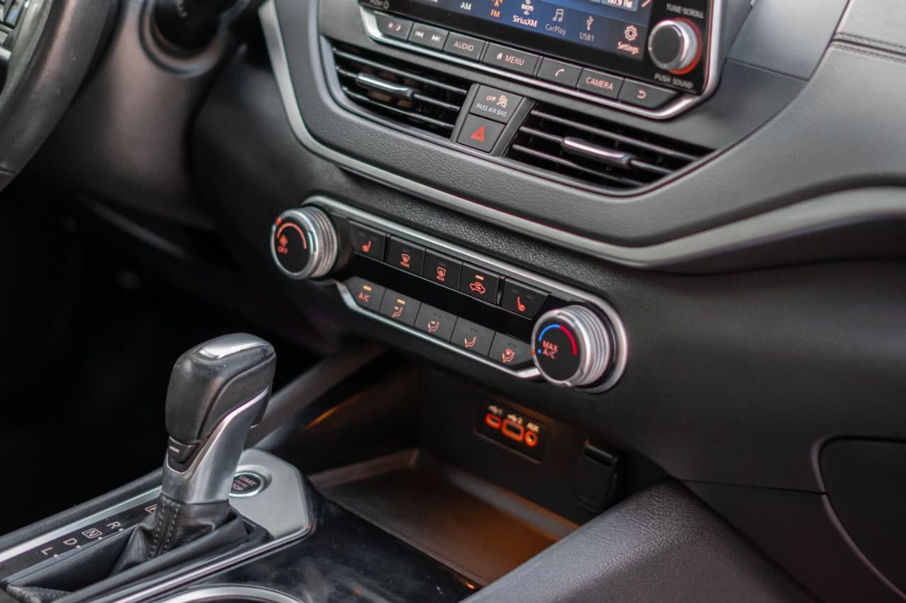 Nissan Altima SV 2.5L