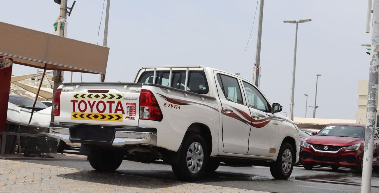 تويوتا هيلوكس تويوتا هيلوكس - 2020 - أتوماتك - خليجى - بدون حوادث- بمحرك 2.7 - دفع خلفى 2WD - بحاله ممتازه من الدا