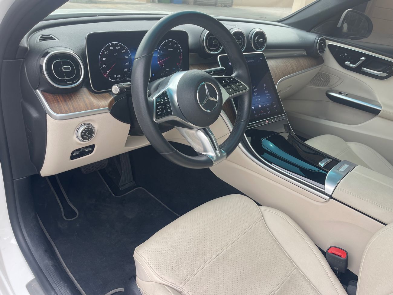 مرسيدس بنز C 300 Base