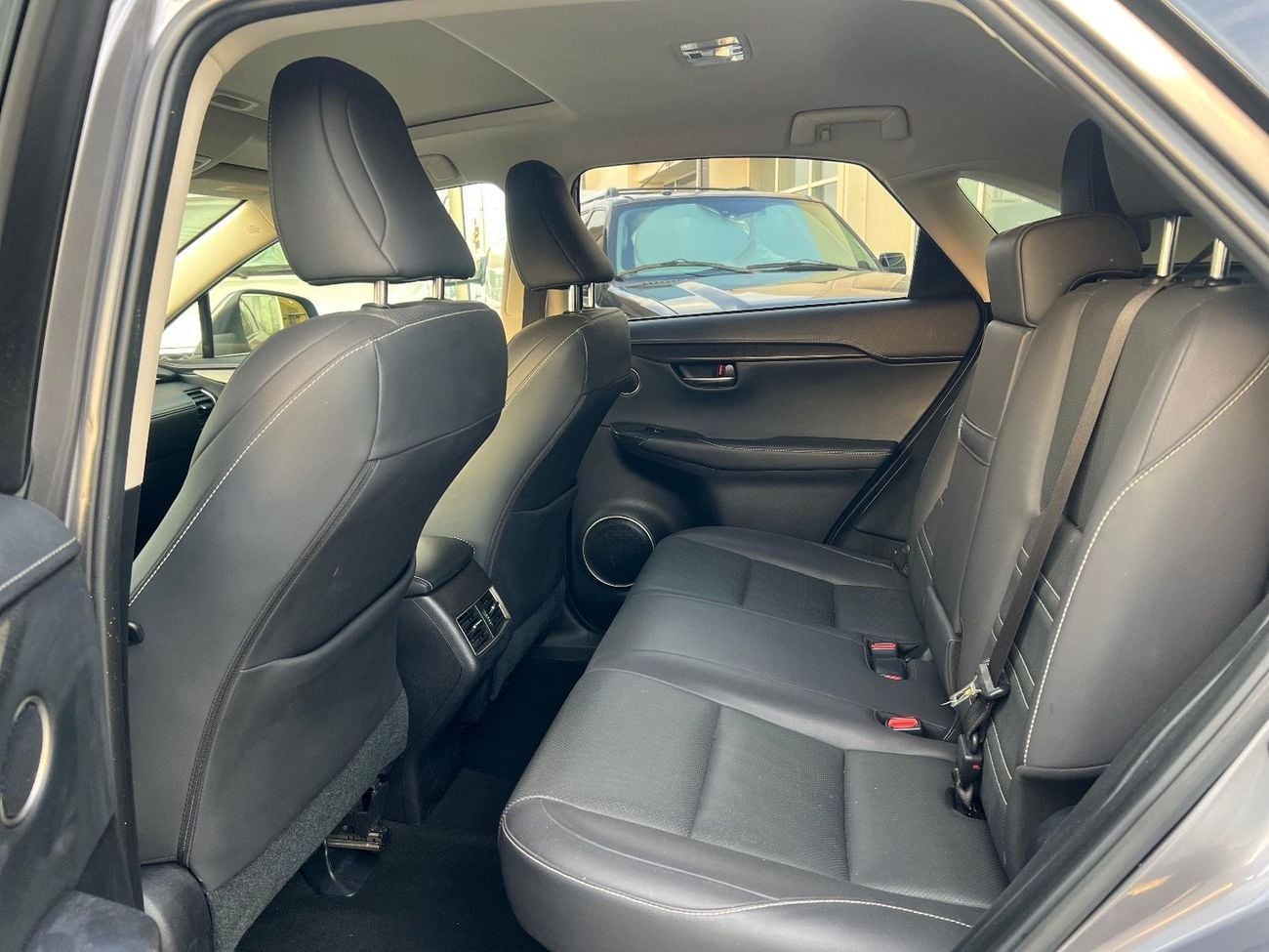 لكزس NX 300 Premier 2.0L