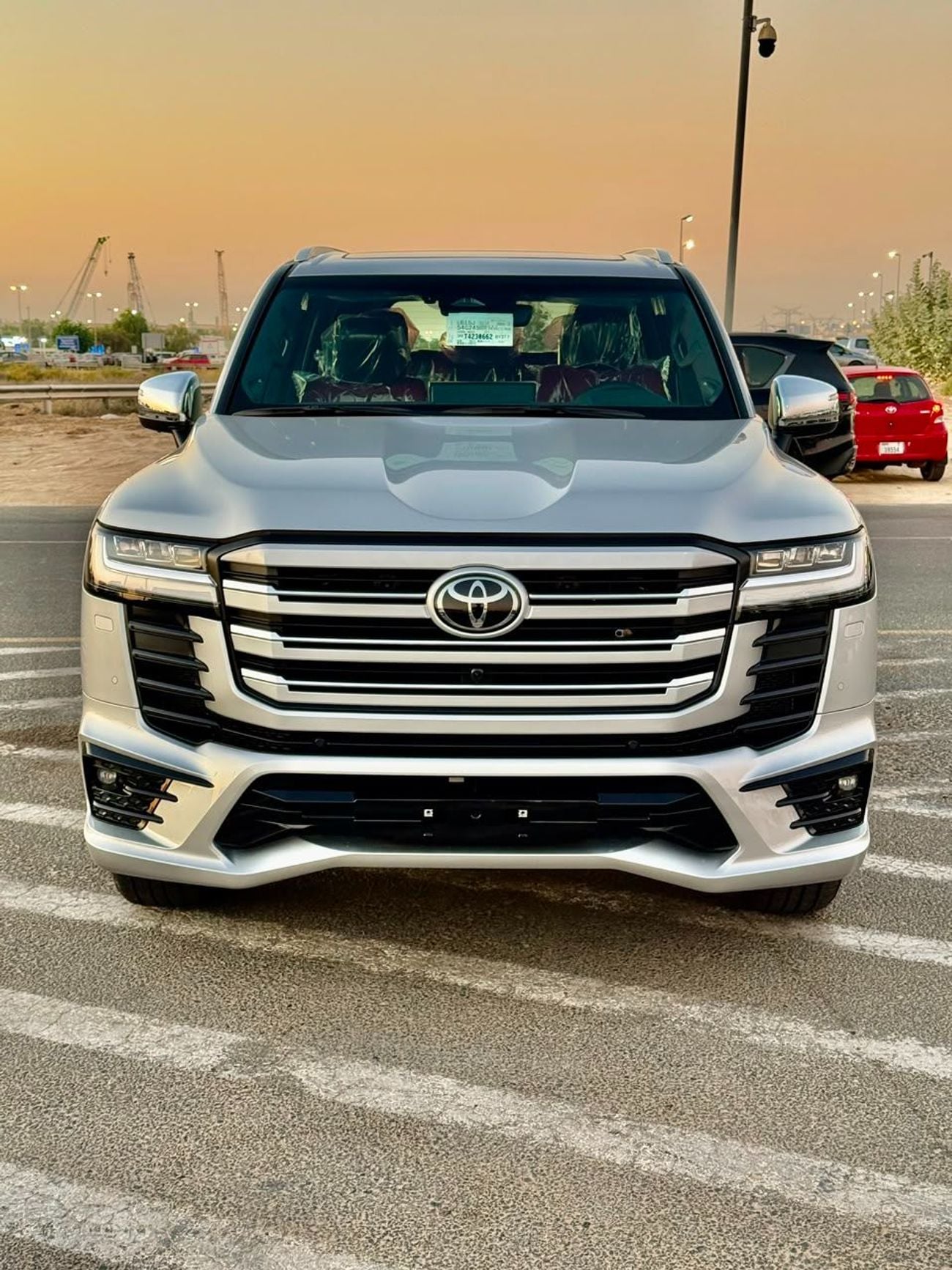 تويوتا لاند كروزر VXR