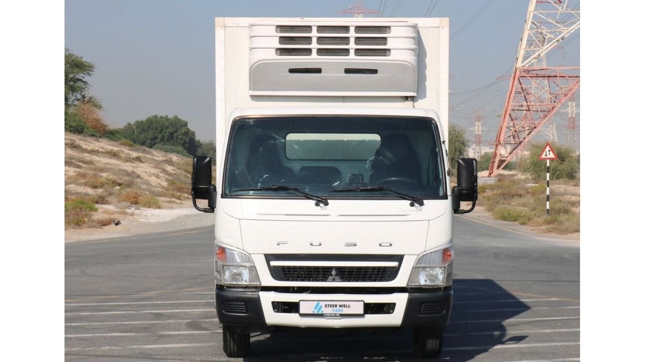 Mitsubishi Fuso Canter 2017 | CANTER 3.5 TON CHILLER WITH GCC SPECS AND EXCELLENT CONDITION