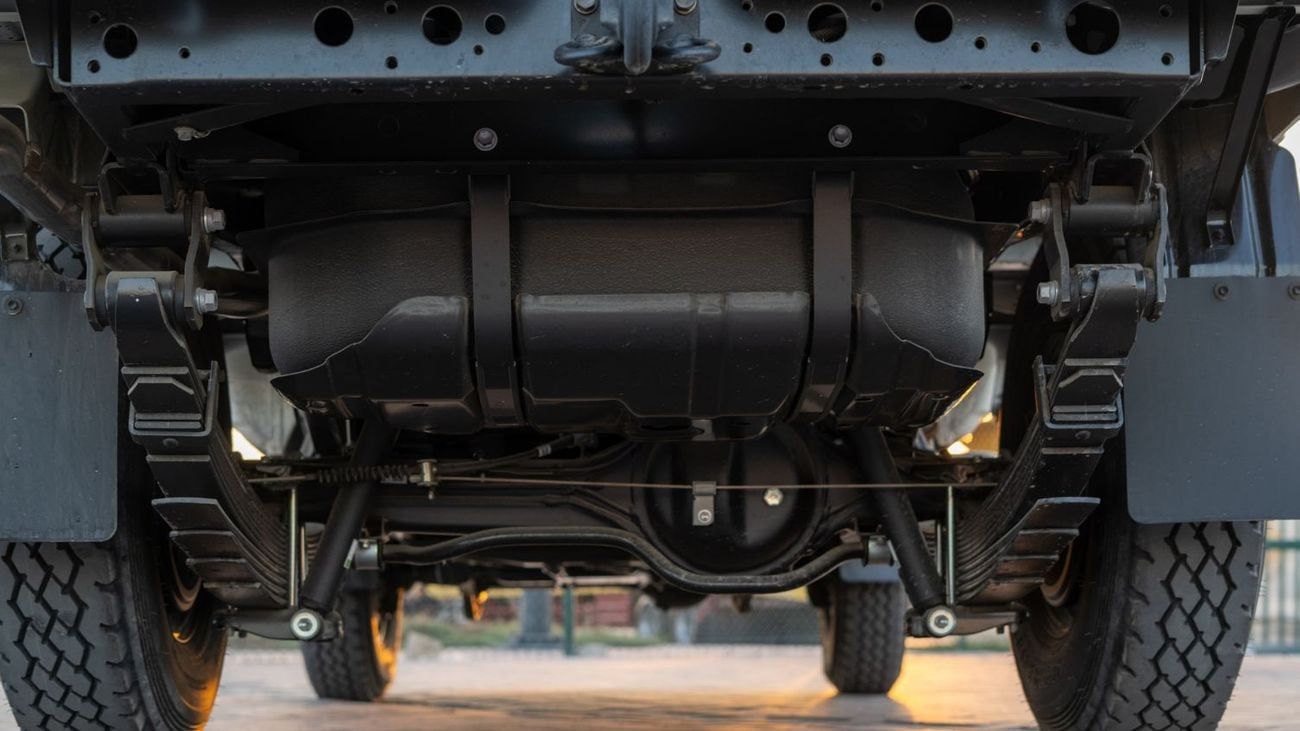 Toyota Land Cruiser Pick Up 79 SC 2.8L T/Diesel A/T 2025YM