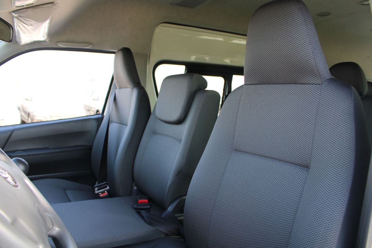 Toyota Hiace TOYOTA HIACE 2.7L PETROL 16 SEATER MINI BUS HIGH ROOF