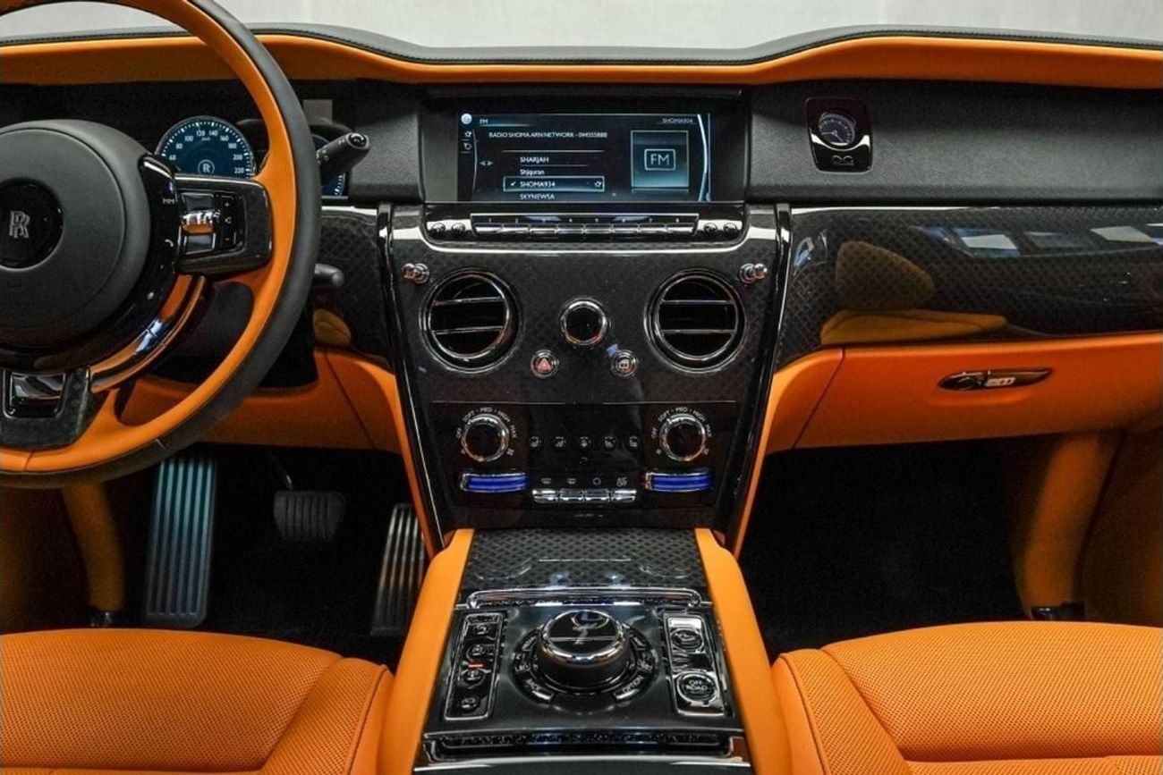 Rolls-Royce Cullinan Black Badge | GCC Specs | Low Mileage | Agency Warranty & Service | Full Options