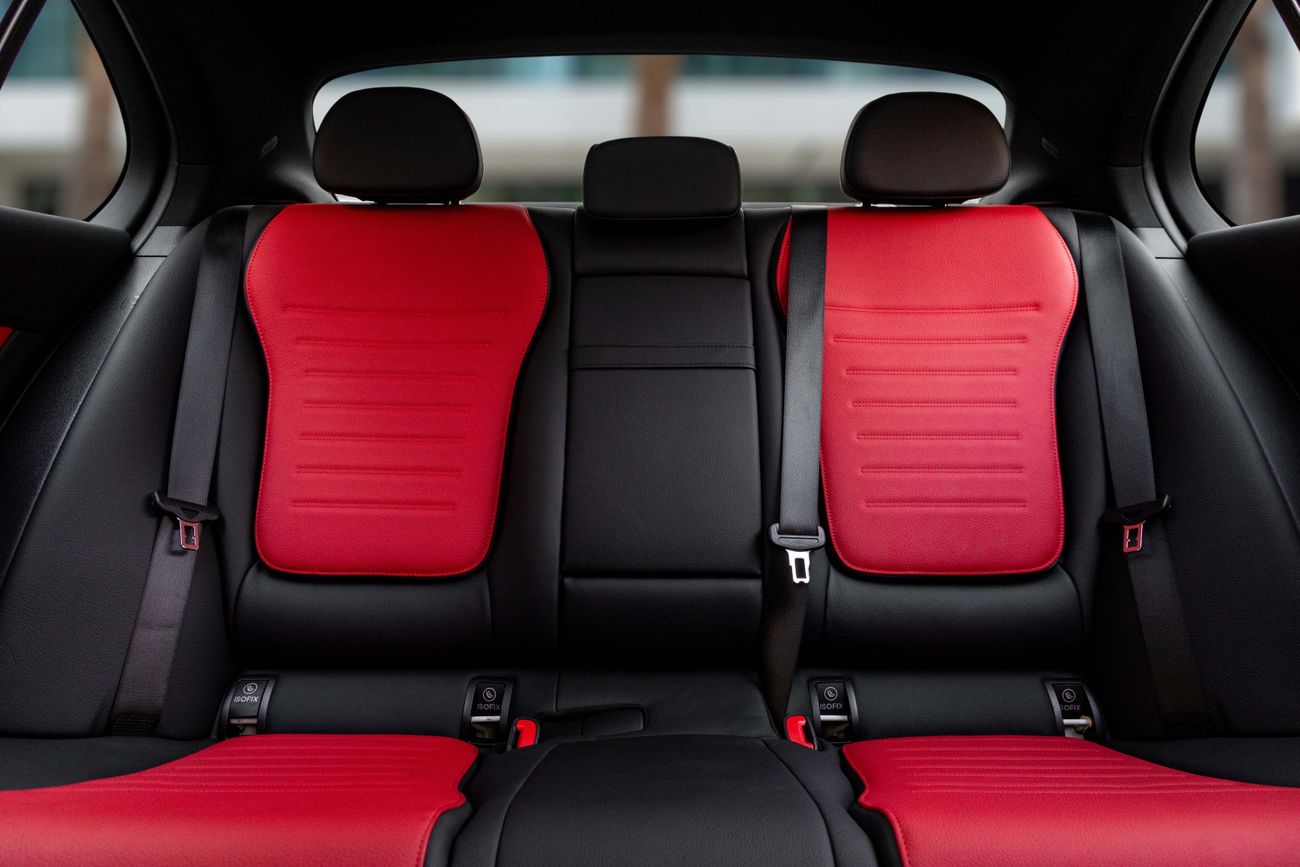 مرسيدس بنز C 200 C200 AMG | 3,721 P.M | 0% Downpayment | AGENCY WARRANTY / SERVICE!