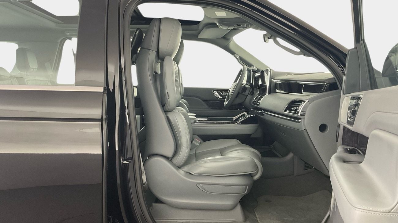 لينكولن نافيجاتور Reserve | upto AED 20,000 Ramadan Discount | شامل الضمان | 0 ﺪﻔﻋﺓ ﺃﻮﻟﻯ