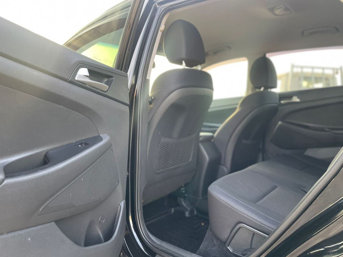 Hyundai Tucson 2020 Hyundai Tucson 2.0L V4 - SEL+ Premium GDi - Push Start With BSM Radar