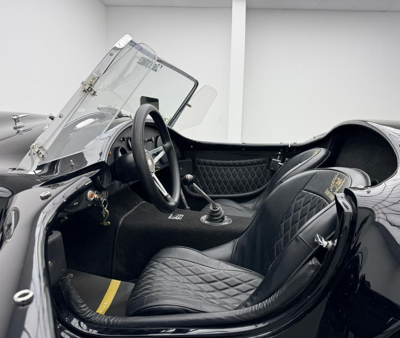 فورد شيلبي كوبرا 2015 Ford Shelby Cobra Superformance 20th Anniversary No. 6 of 20 Excellent Condition, American Spec