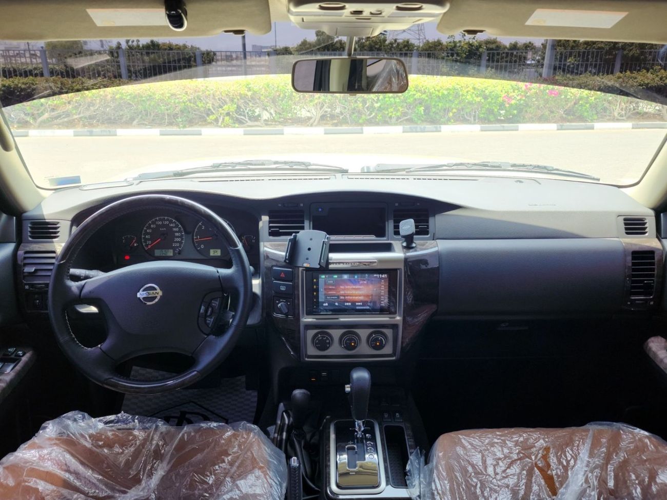 Nissan Patrol Super Safari 2-Doors | Automatic | Slightly Used | Under Official Dealer Warranty | Full Option