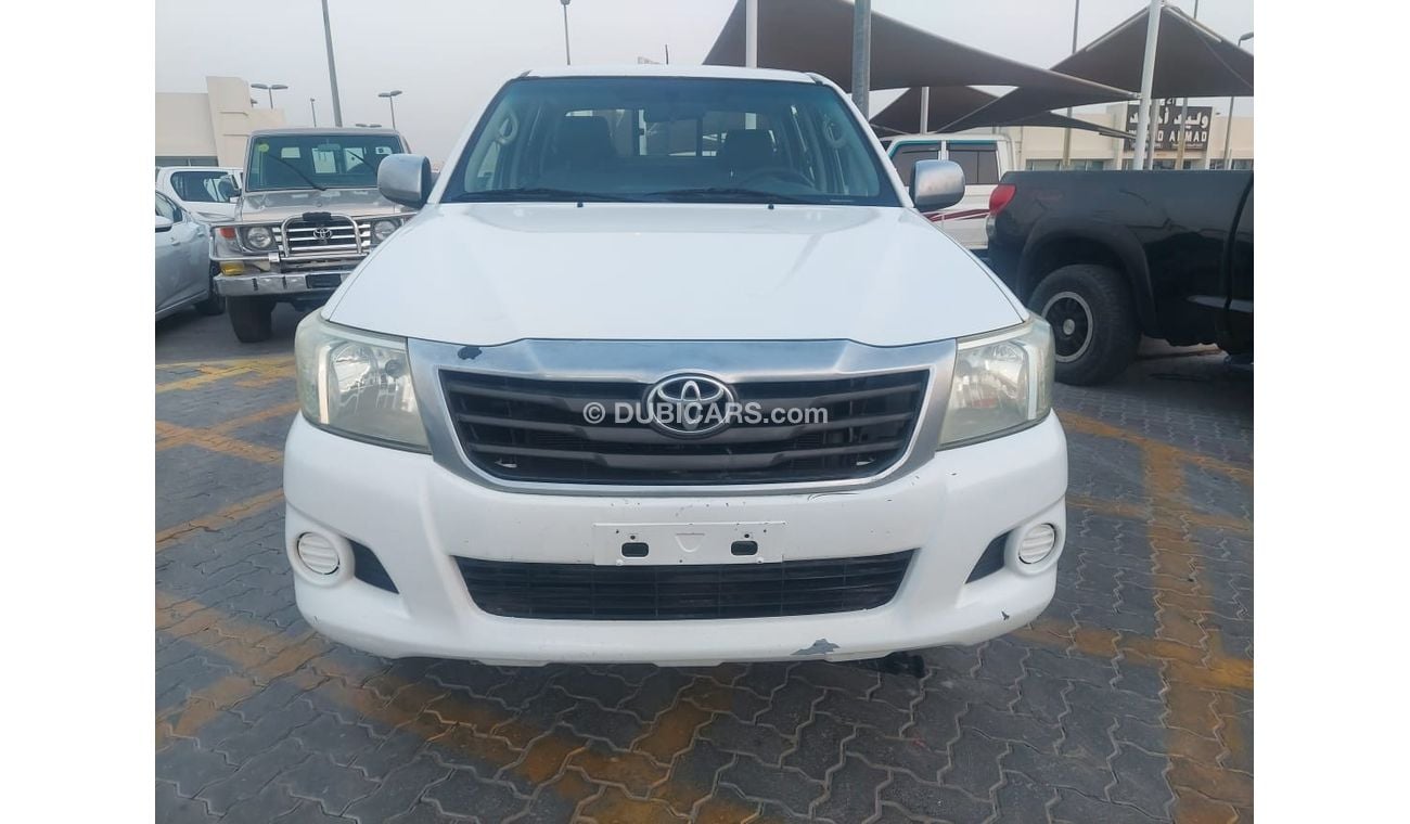 تويوتا هيلوكس DC 2.4L 4WD DIESEL MANUAL TRANSMISSION