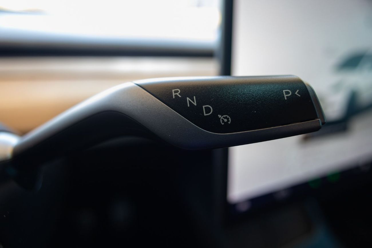 Tesla Model Y Tesla Model Y Performance 2022 GCC under Agency Warranty with Flexible Down-Payment.