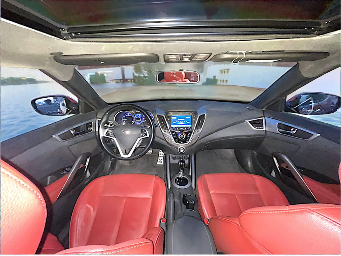 Hyundai Veloster GLS 1.6L