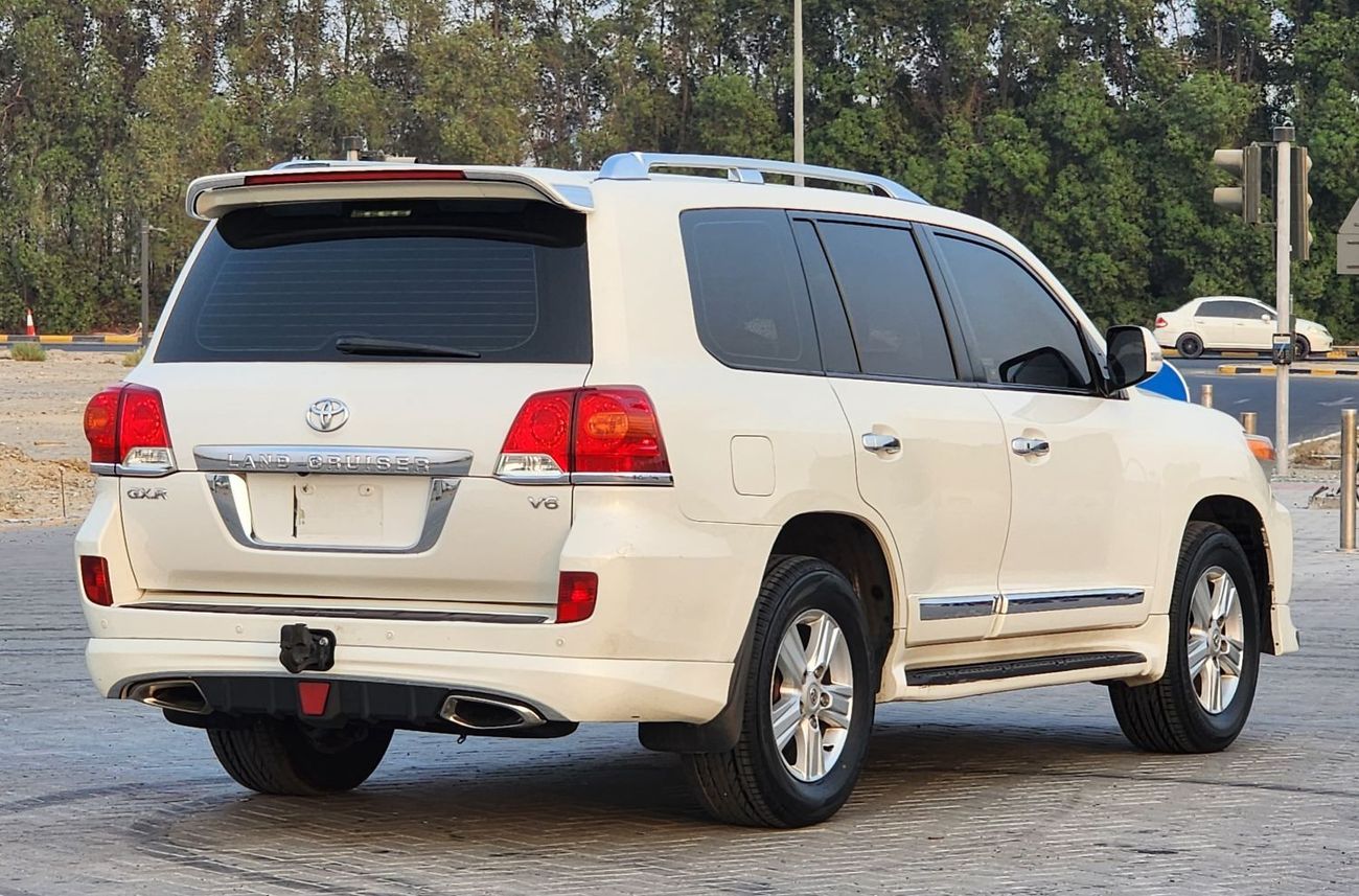 Toyota Land Cruiser GX.R V6