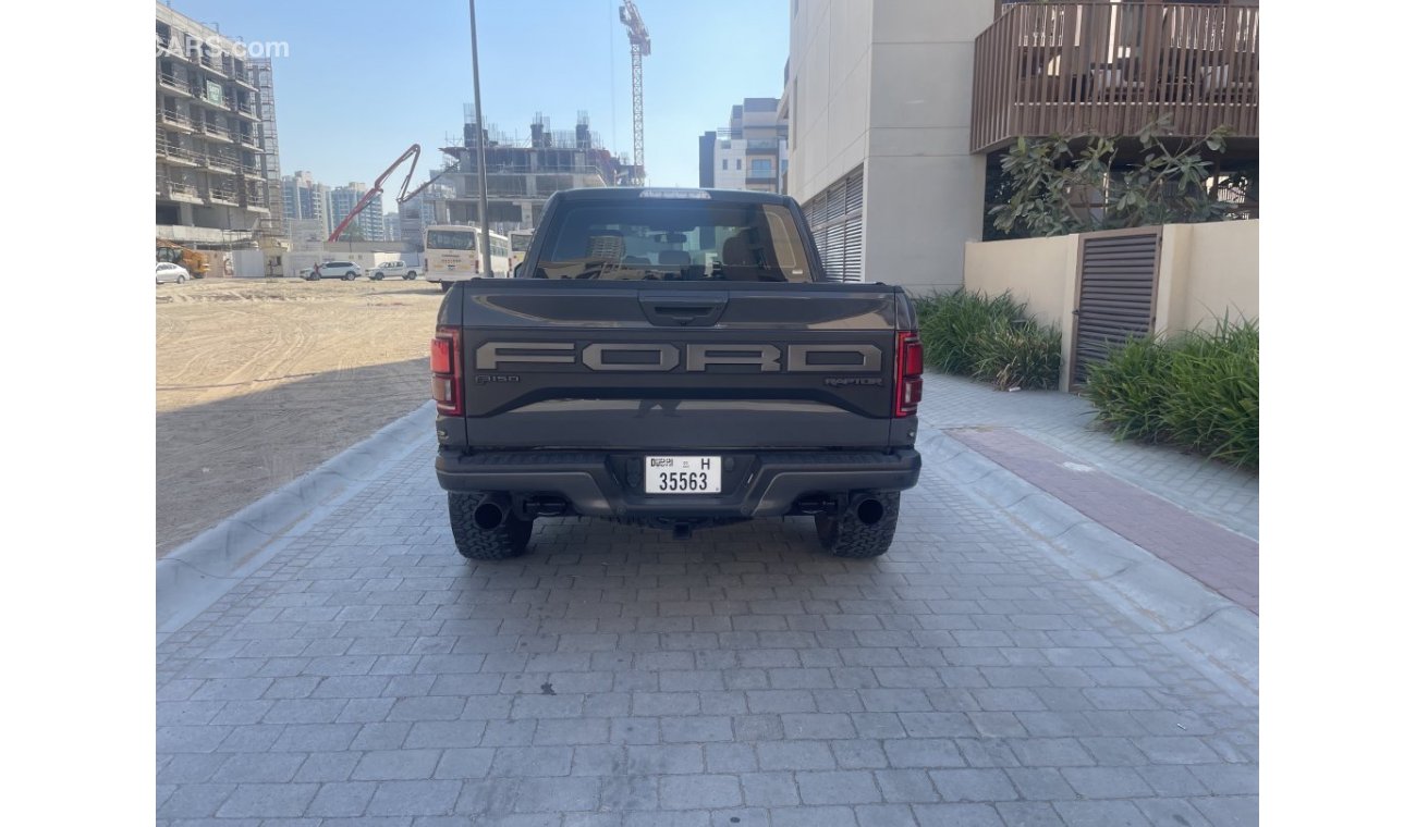 Ford F-150 Raptor