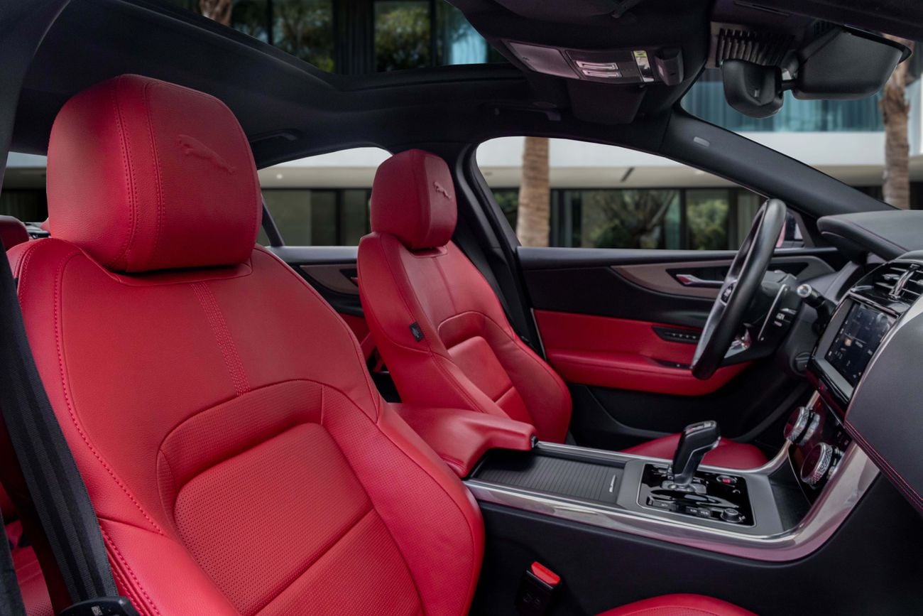 Jaguar XE XE P300 R-Dynamic S AWD | 2,155 P.M | 0% Downpayment | Jaguar Warranty!