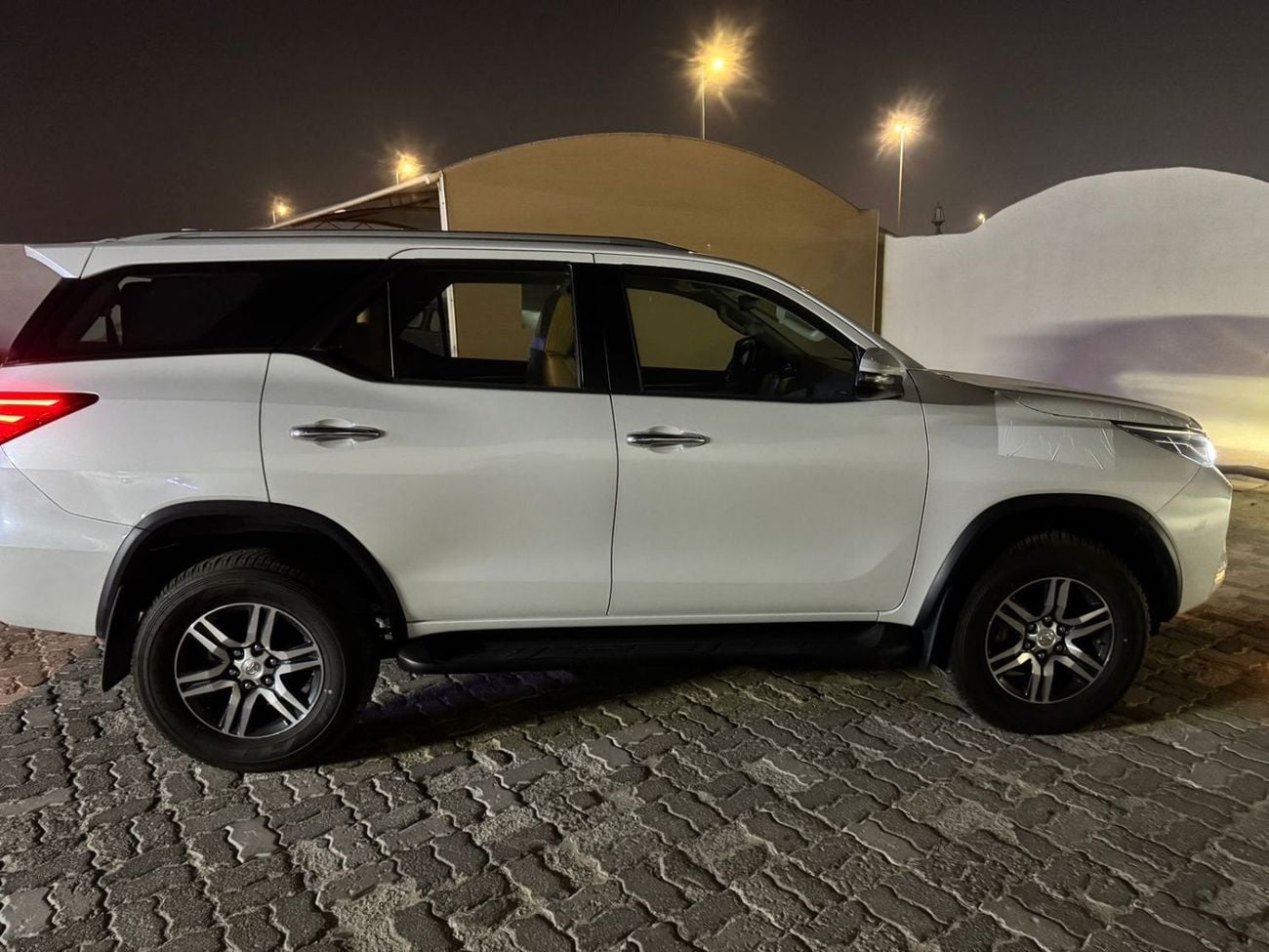 Toyota Fortuner VXR