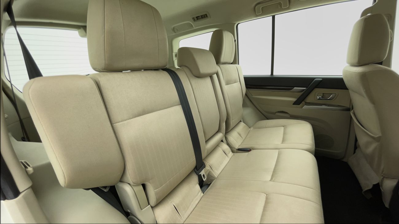 Mitsubishi Pajero GLS BASE 3.5 | Zero Down Payment | Free Home Test Drive