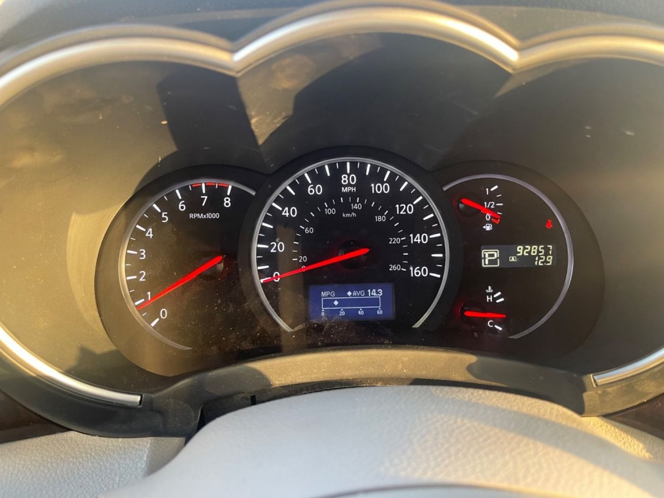 Nissan Quest NISSAN _ QUEST _Model 2013 - VERY GOOD CONDITION