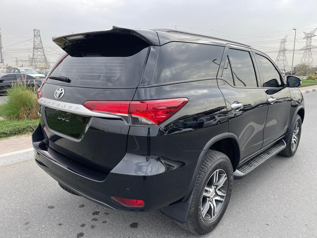 Toyota Fortuner EXR 2.7L (160 HP)