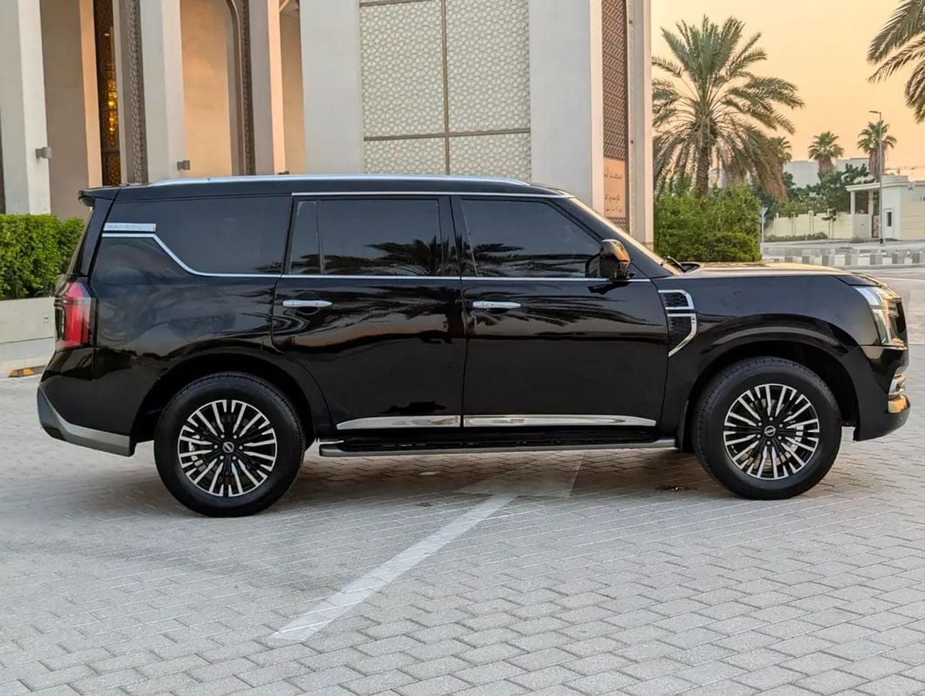 نيسان باترول SE T2 LEATHER
