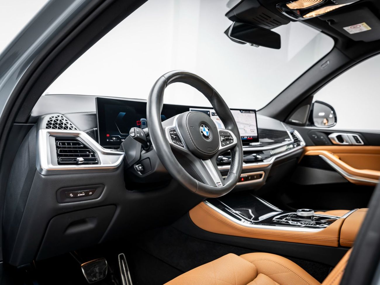 BMW X5 40i M Sport 3.0L 2024 BMW X5 xDrive40i M Sport Pro, January 2029 BMW Warranty + Service Contract, Lo