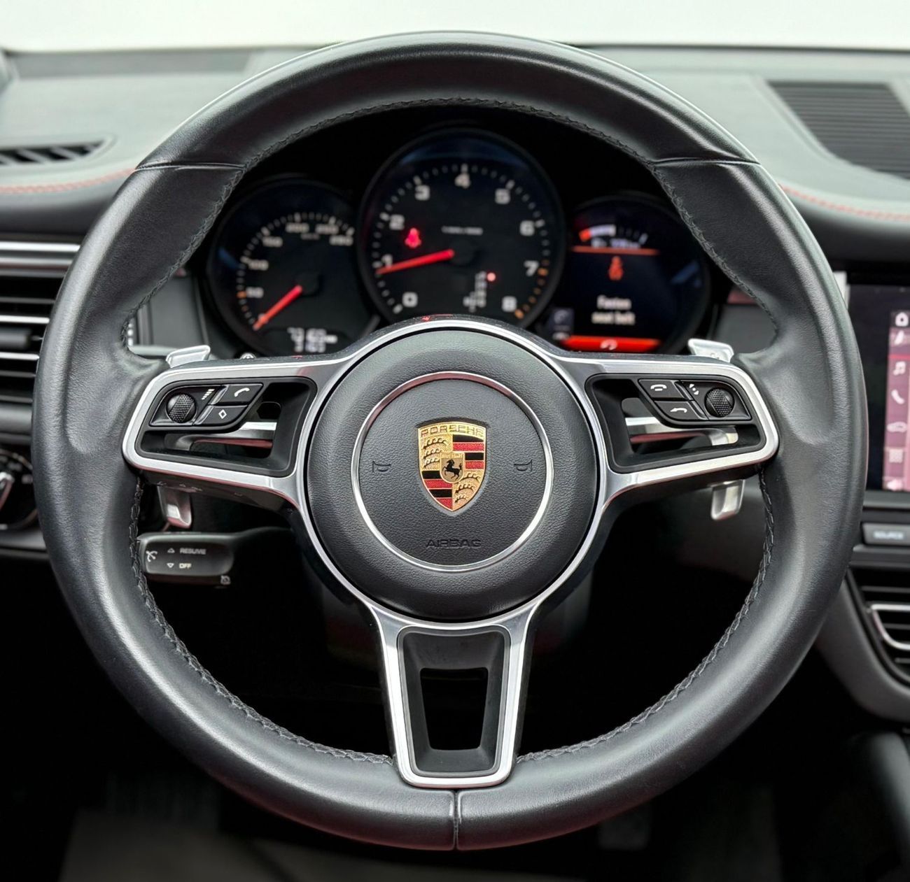 بورش ماكان Std 2.0L (252 HP) 2020 Porsche Macan, Warranty, Full Service History, Excellent Condition, GCC