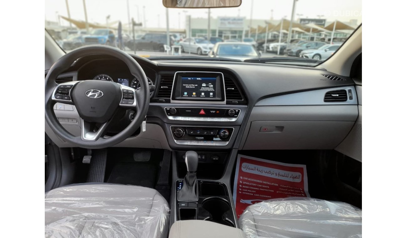 Hyundai Sonata Std Hyundai / Sonata 2018 model - American - in excellent condition inside and out, 7000 miles