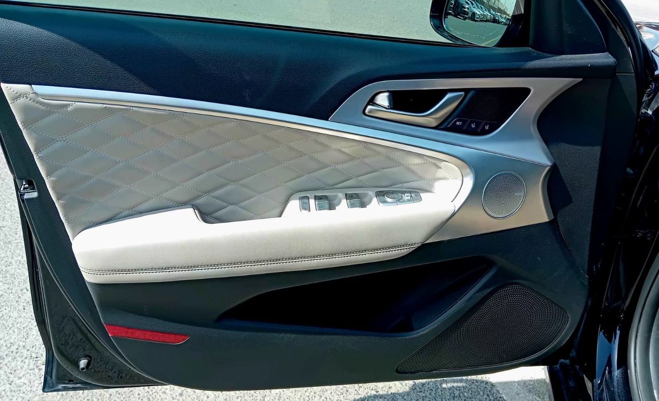 هيونداي جينيسس Std 3.8L