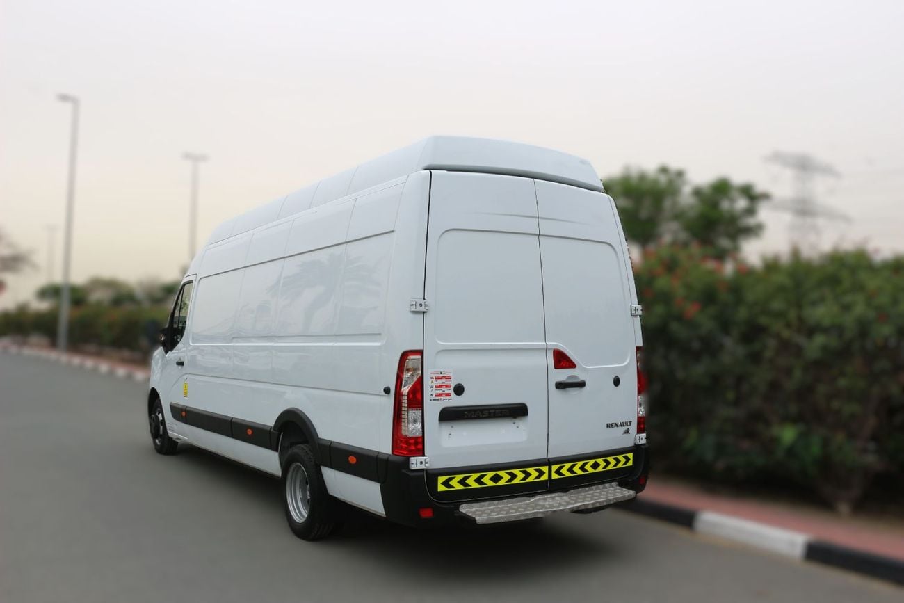 Renault Master 2025 Renault Master 2.3T Panel Van (L4H3) - GCC Specs