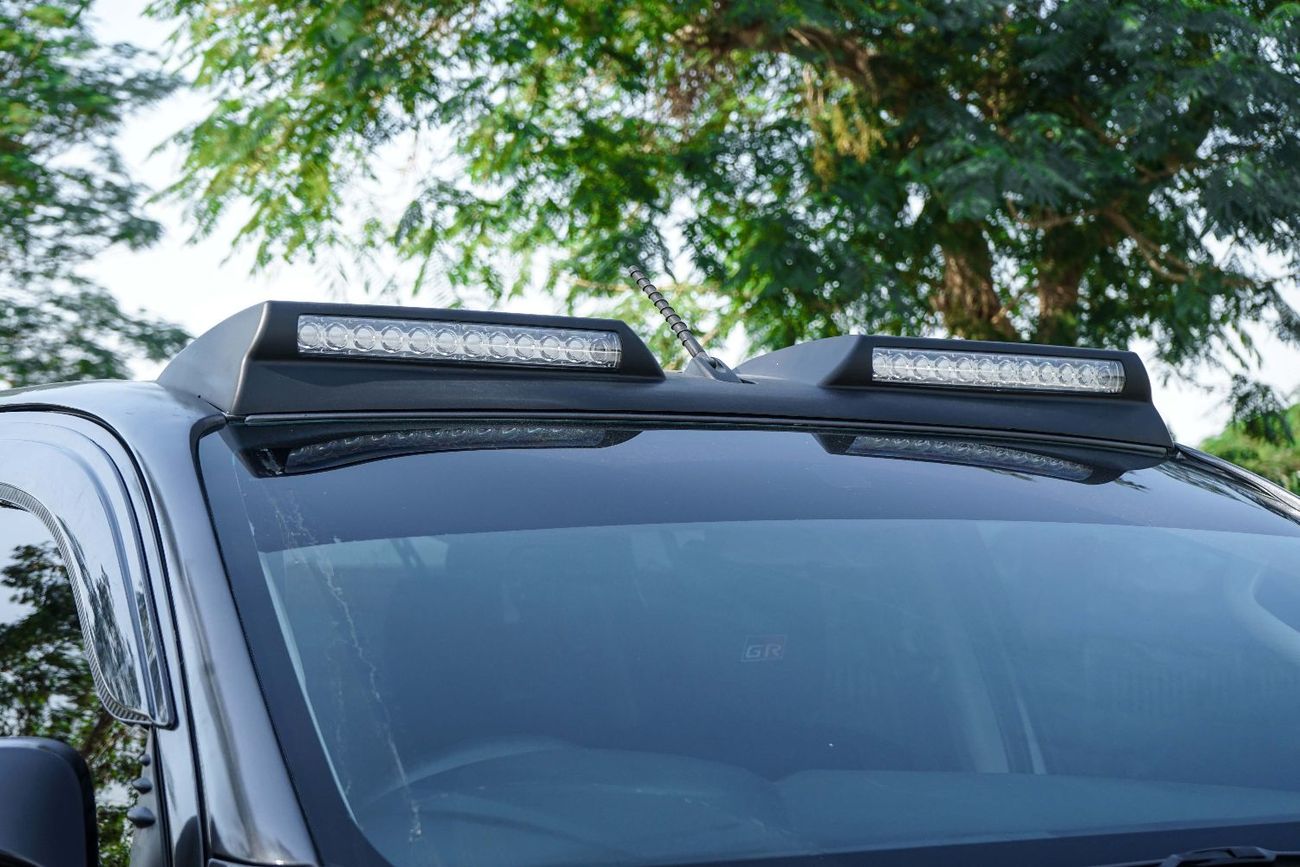 تويوتا هيلوكس The Toyota Hilux is a legendary, tough, and versatile pickup truck known for its reliability and off