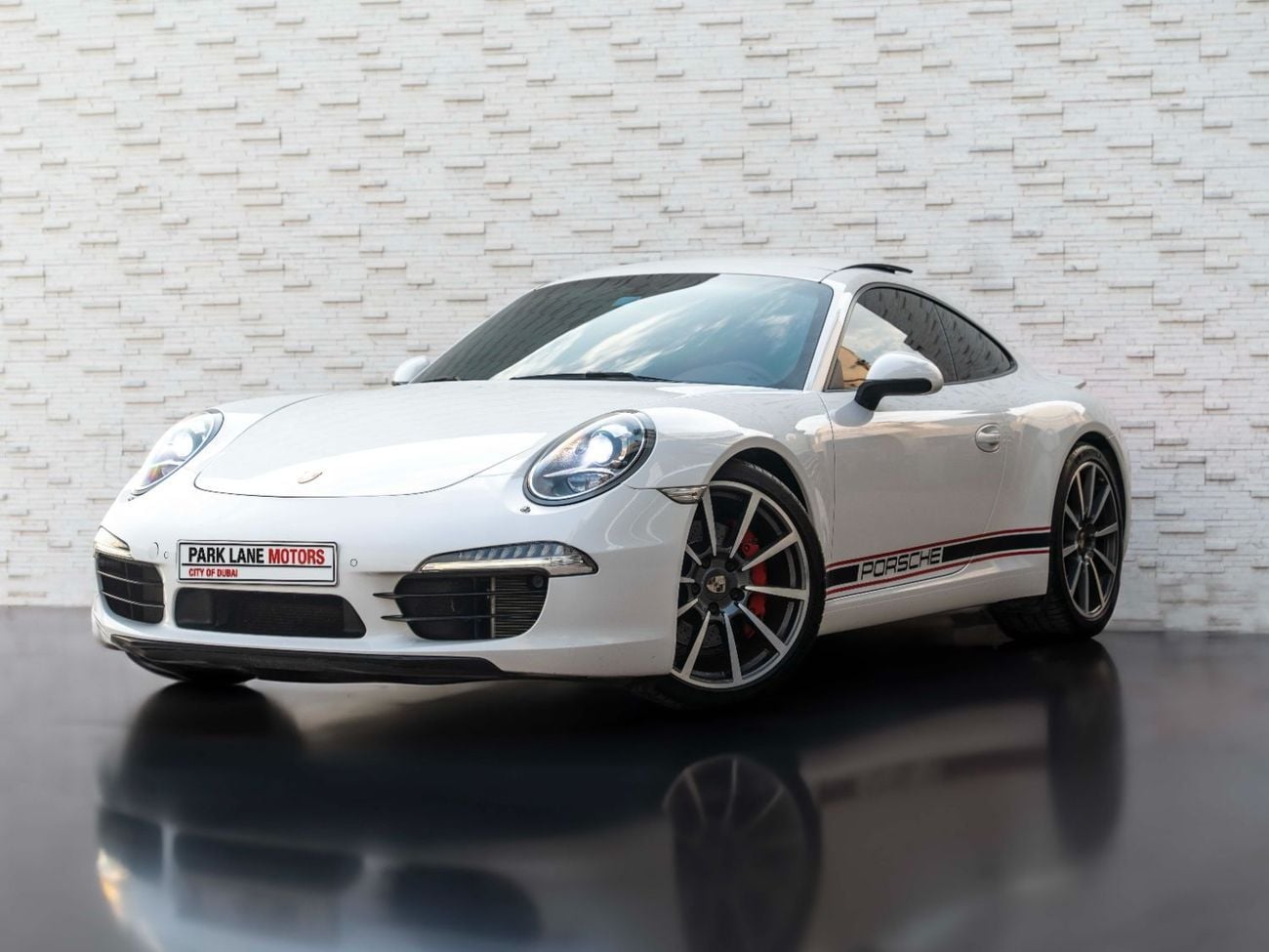 بورش 911 Carrera S 3.8L (385 HP) Coupe