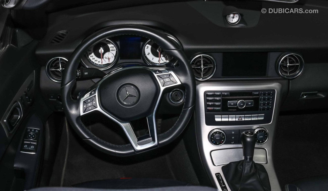 Mercedes-Benz SLK 200