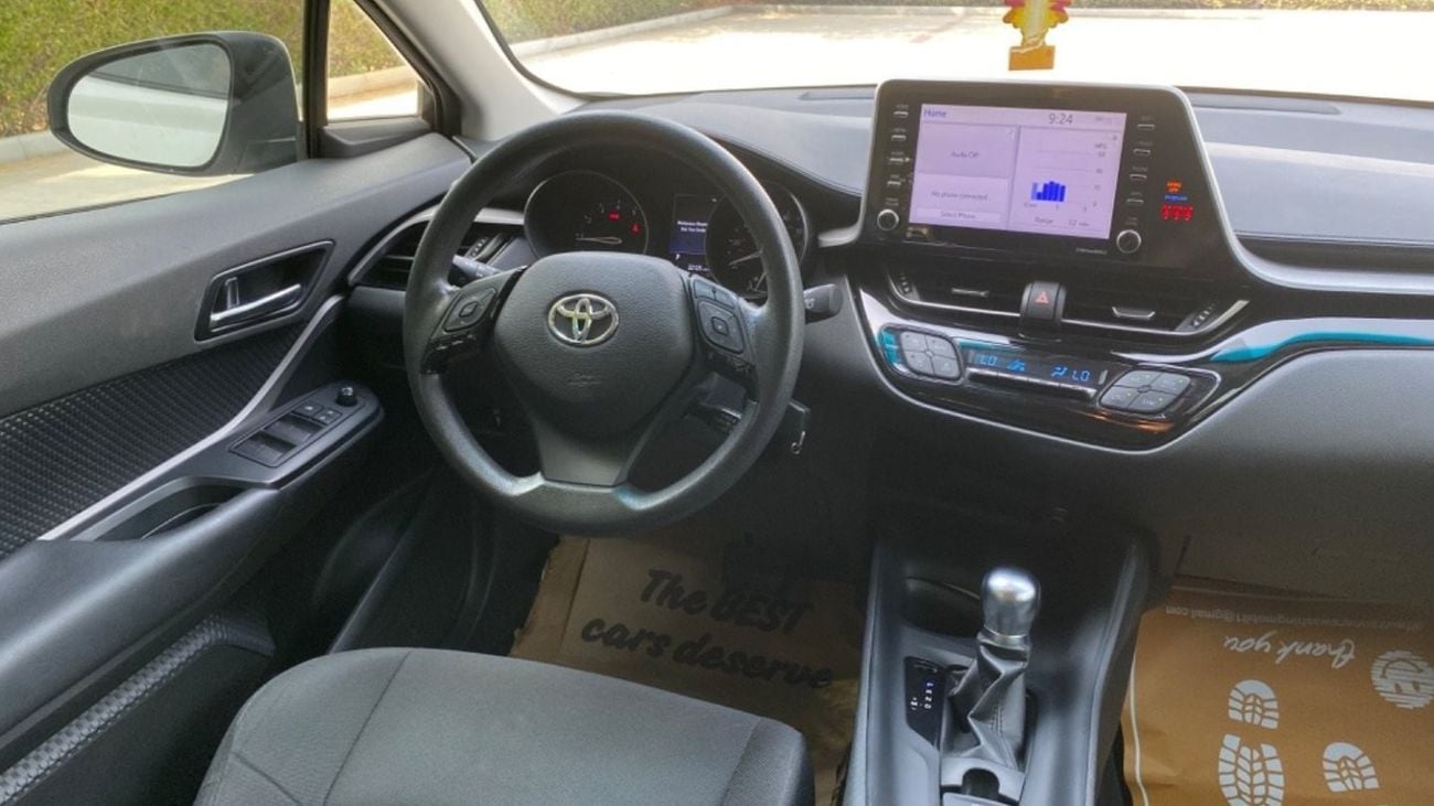 Toyota CHR XLE, 2.0L