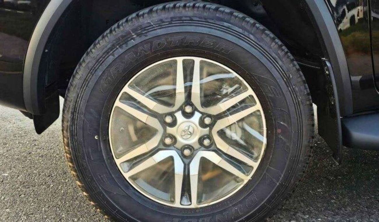تويوتا فورتونر EXR Toyota fortuner 2.7L petrol MY2024 V4 FOR EXPORT ONLY.