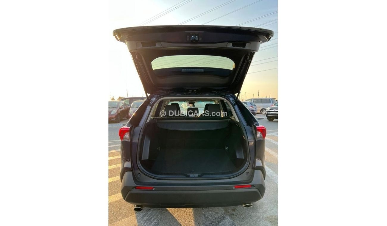 Toyota RAV4 2020 Toyota Rav4 XLE - Great Condition / EXPORT ONLY