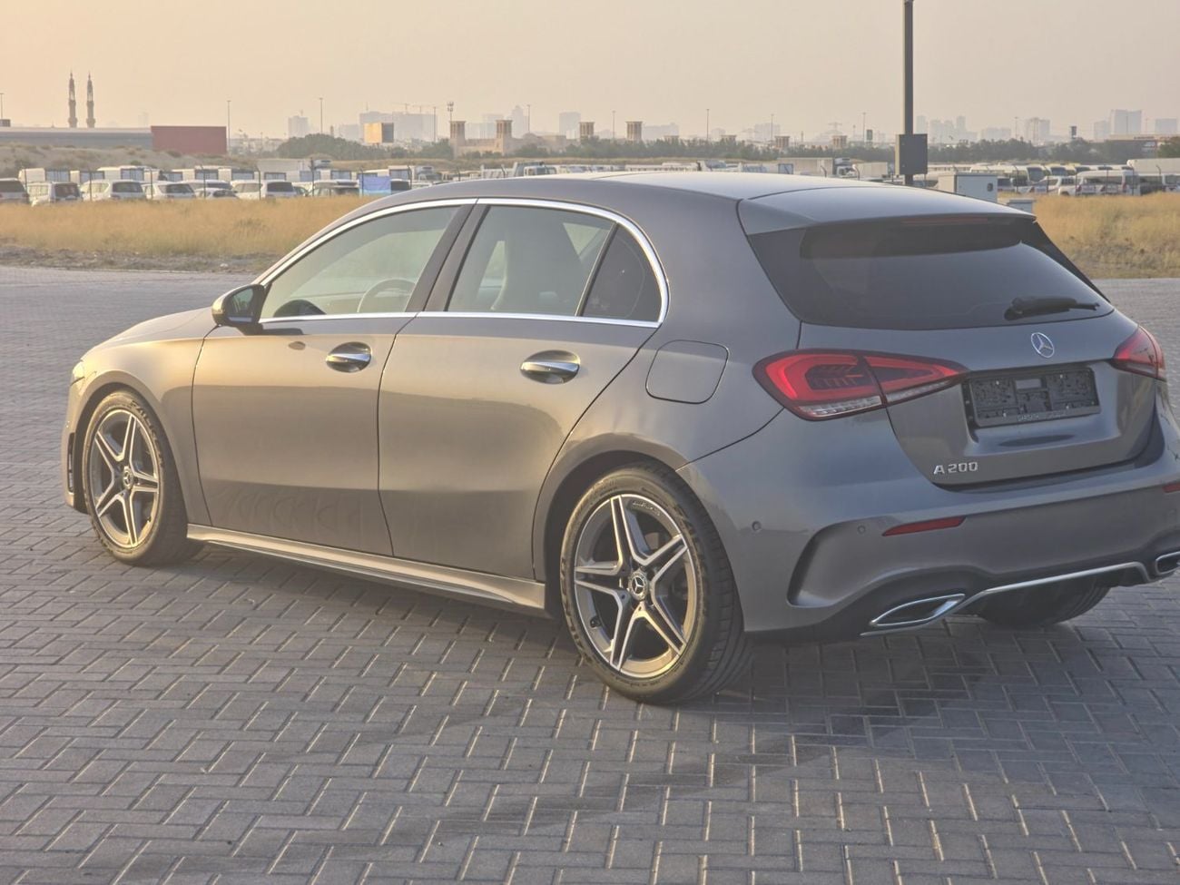 مرسيدس بنز A 200 AMG