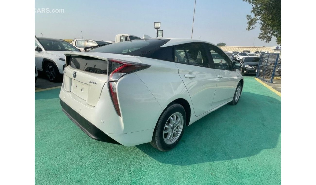 تويوتا برياس ايكو 2017 Toyota Prius Eco (XW50), 5dr Hatchback, 1.8L 4cyl Hybrid, Automatic, Front Wheel Drive