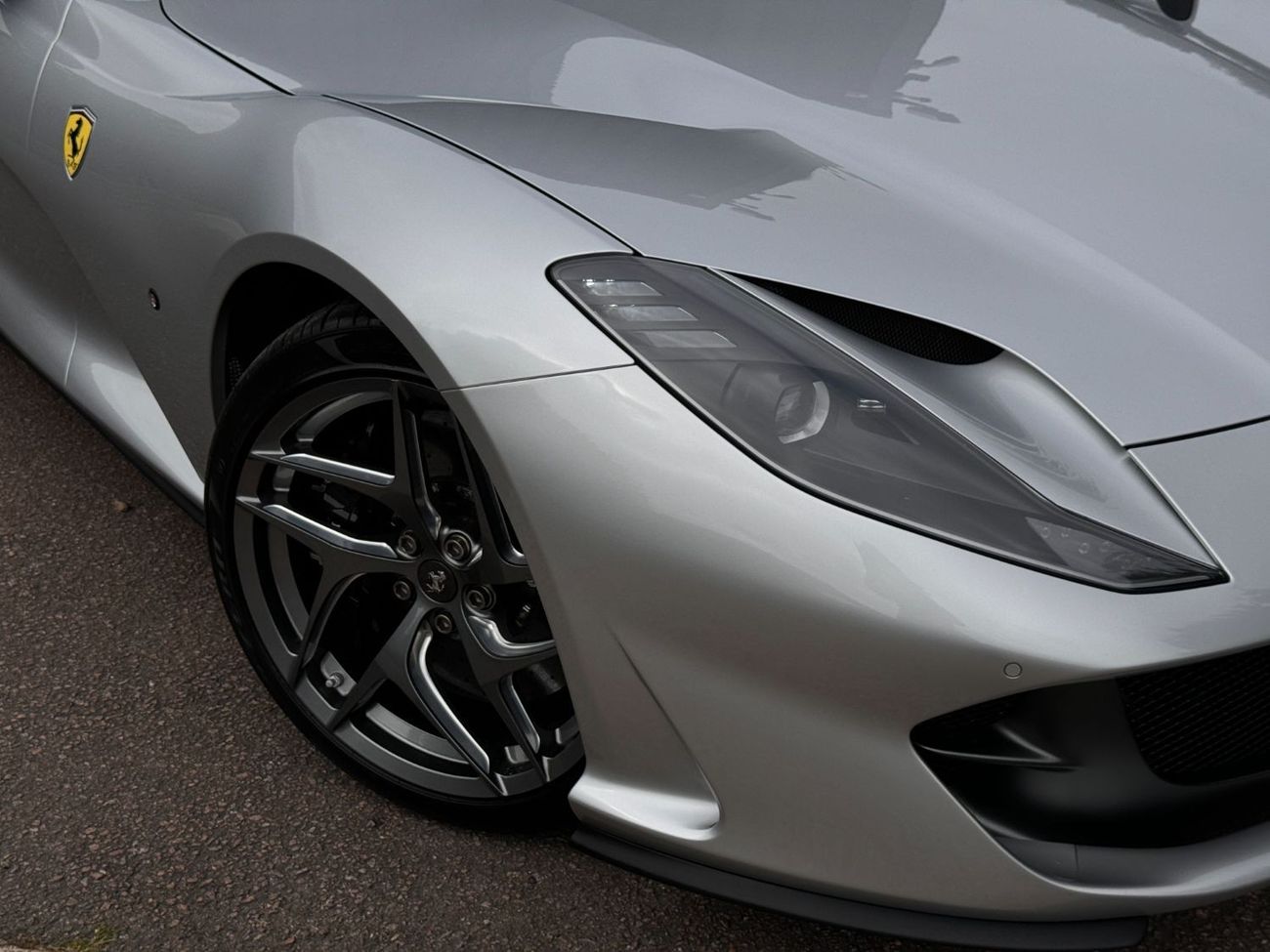 Ferrari 812 Superfast Std