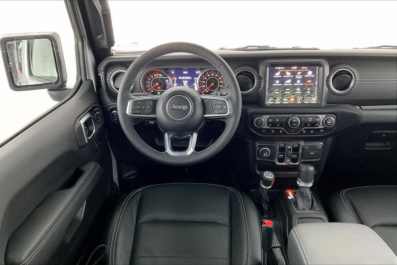 Mercedes-Benz CLS 350 Premium+ (AMG Package) | 1 year free warranty | 0 Down Payment