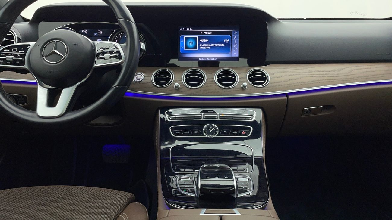 Mercedes-Benz E200 AVANTGARDE 2 | Zero Down Payment | Home Test Drive