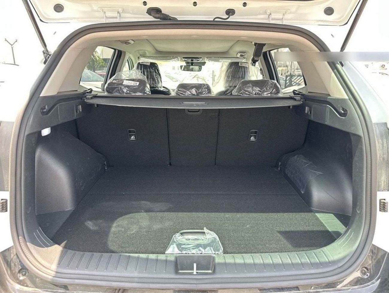 Kia Sportage KIA SPORTAGE 1.6T - WHITE COLOR (2025 MODEL)