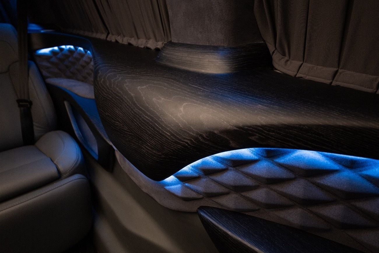Mercedes Benz V300 AVANTGARDE ERTEX LUXURY CAR DESIGN CO. - 35th YEAR BOTTEGA