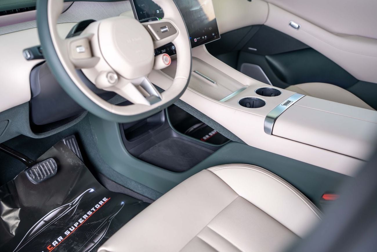 Xiaomi YU7 Brand New-760 KMS Range-Full Options-Fast Charger