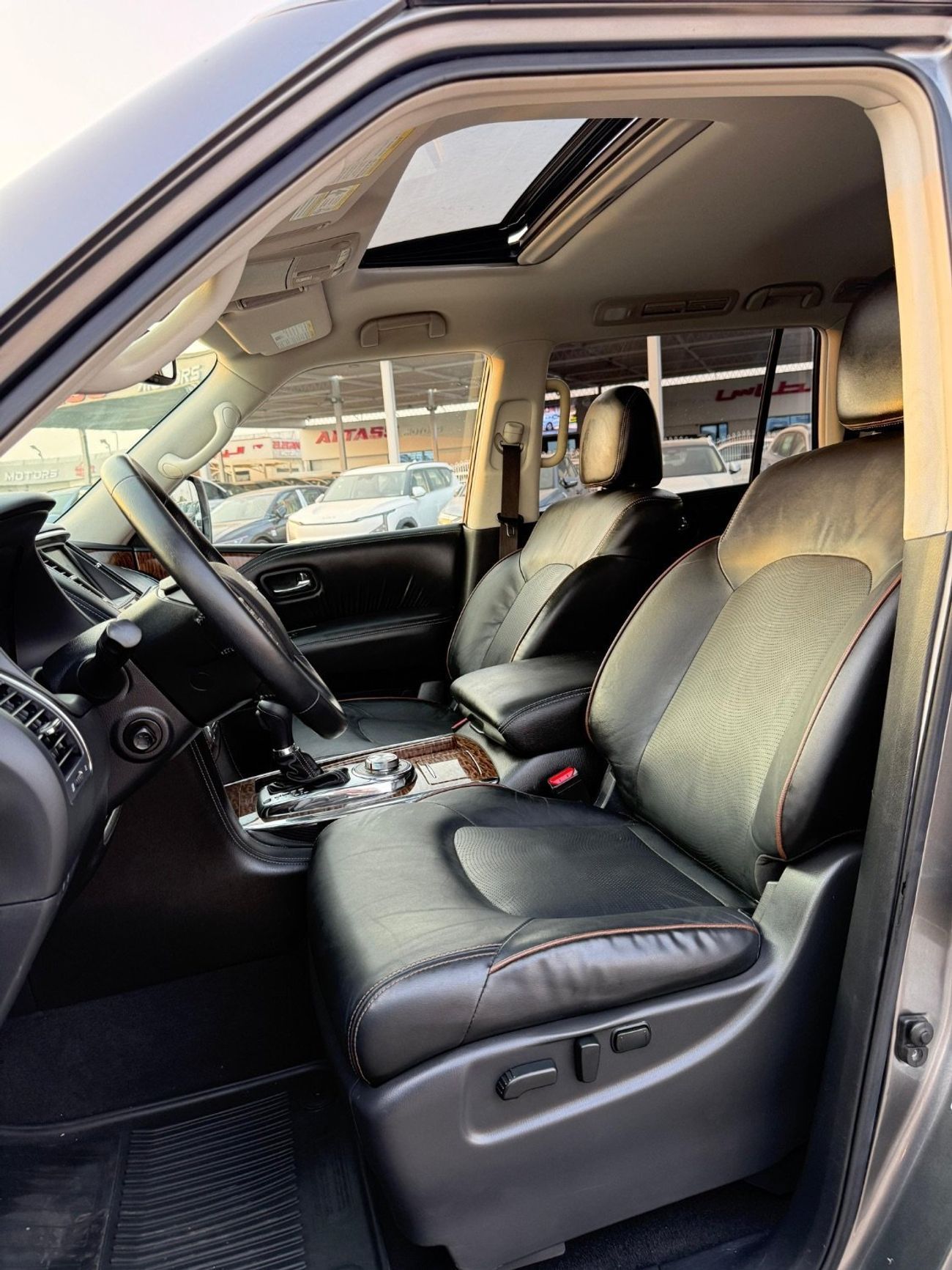 نيسان أرمادا Nissan Armada 4WD SL