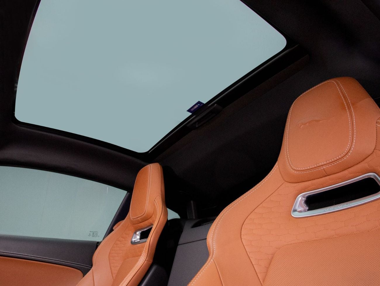 جاكوار F Type R-Dynamic 3.0L (300 HP)